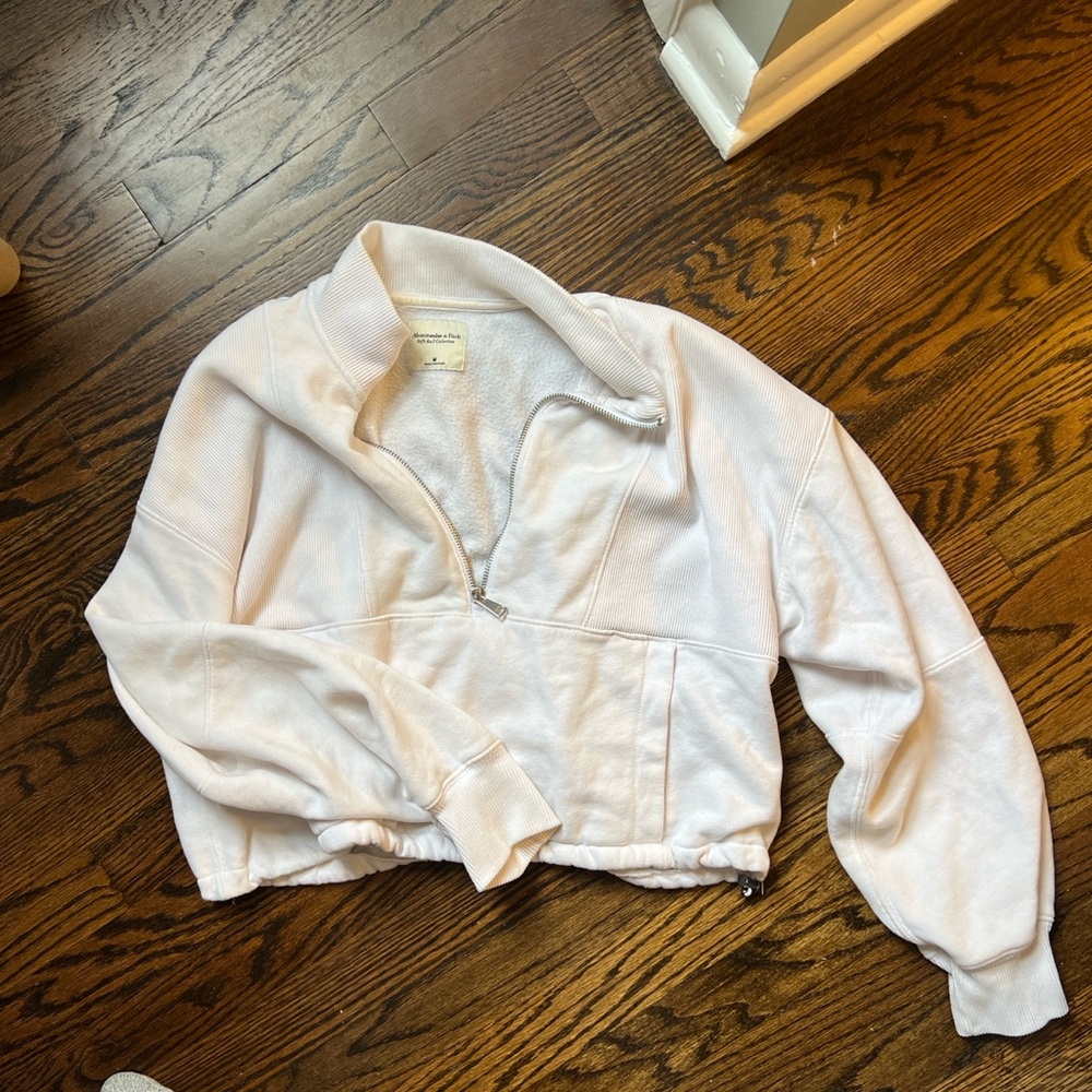 Abercrombie & Fitch Off-White Zip-Up Sweater